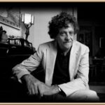 Kurt Vonnegut Jr.: Gerçekle hayali, delilikle bilgeliği harmanlayan yazar