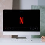 Netflix, şifre paylaşımını engellemek için ilk adımı attı