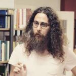 Hamza Celaladdin’in yazdığı “Felsefe Fragmanları” Beyaz Baykuş etiketiyle okuruyla buluşuyor