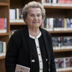 Sezai Karakoç’un Mona Roza şiirine de ilham olan Muazzez Akkaya Giray vefat etti