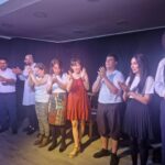 Gözlerimi Kaparım Vazifemi Yaparım Londra’da sahnelendi: Her Dönemin Hikâyesi | Dursaliye Şahan