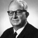 Refik Ahmet Sevengil kitapları Sanat Kritik Yayınları tarafından okura sunuluyor