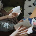 Dakota Johnson’dan Dua Lipa’ya: Ünlülerin Kitap Kulüpleri