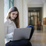 2025 yılında dijital kitap okuma trendleri