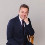 İrfan Değirmenci 20 Aralık Cumartesi günü İzmir Yakın Kitabevi’nde