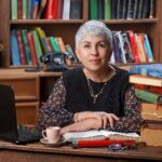 Nuriye Akman'dan edebiyat ile hayatı anlamlandırmak isteyenlere bir davet