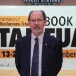 Uluslararası İstanbul Kitap Fuarı'nın açılışını Türkiye Yayıncılar Birliği'nin Başkanı Kenan Kocatür...