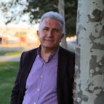 Avludaki Ses, dördüncü baskısıyla birlikte genişleyen içeriği ve derinleşen çözümlemeleriyle okurla ...