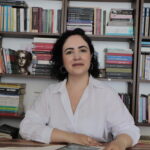 Hülya Çelik: “Merdivenli Sokak”ı pandemi döneminde bir gün, beni çok tetikleyen bir olaydan sonra ot...