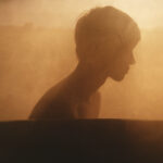 Tarihin, belleğin ve zamanın döngülerini takip eden bir roman Mutluluk İmparatoru