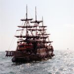 Öykü: Korsan baskını | Ayzer Bilgiç