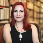 Zehra Çelenk’in kaleminden yenilikçi ve derinlikli bir polisiye: Gece Unutkandır