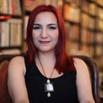 Zehra Çelenk: “Hakikat doğrudan görünmez; edebiyat, ona farklı açılardan yaklaşabilme cesaretidir.”