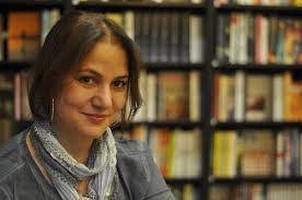 Neslihan Önderoğlu’ndan sarsıcı bir yüzleşme ve yas romanı: Yeryüzü Yorgunları