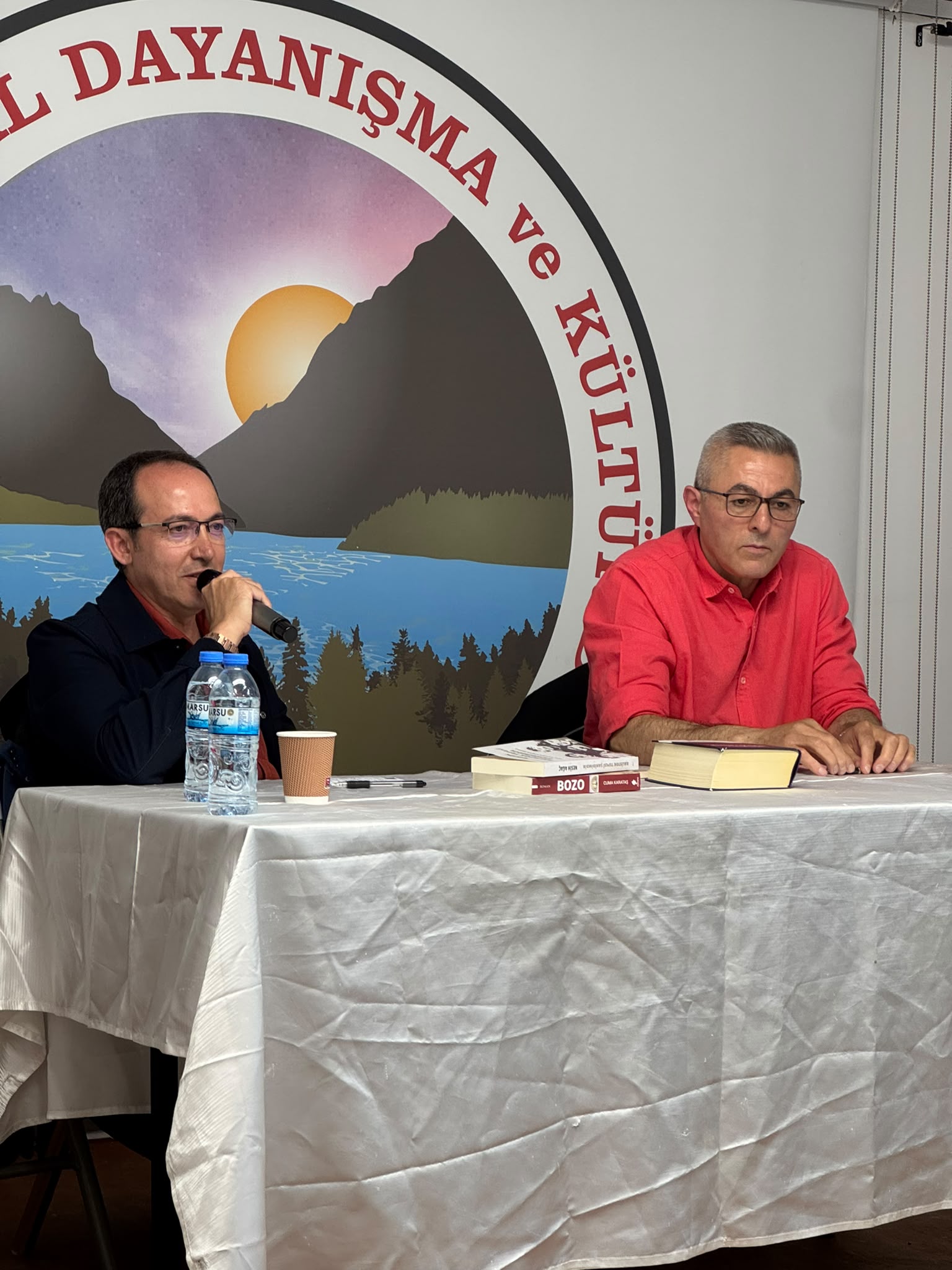 Yazar Musa Altun ve Burhan Sönmez okurlarla buluşt