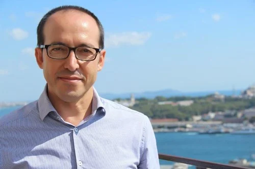 Burhan Sönmez Hemingway Ödülü’nün sahibi oldu