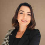 Saliha Demir'in yeni kitabı Çiçek Öğretmen okurla buluştu