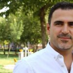 Kimseler Beklemezken, Karlar Tozarken Bekle | Zühelya Yılmaz